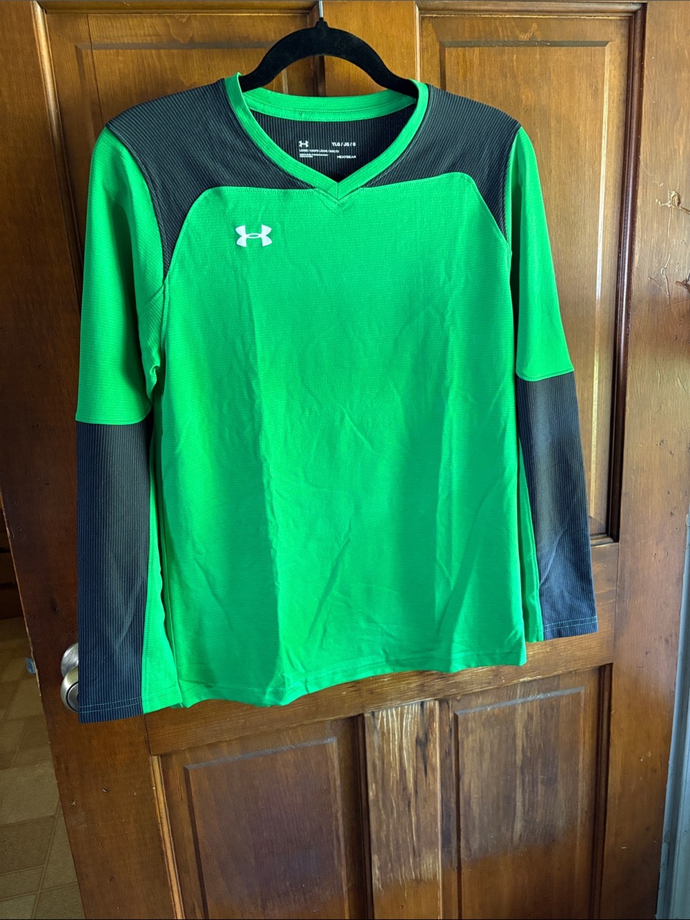 Under Armour Threadborne Youth Green and Black Goalie Jersey